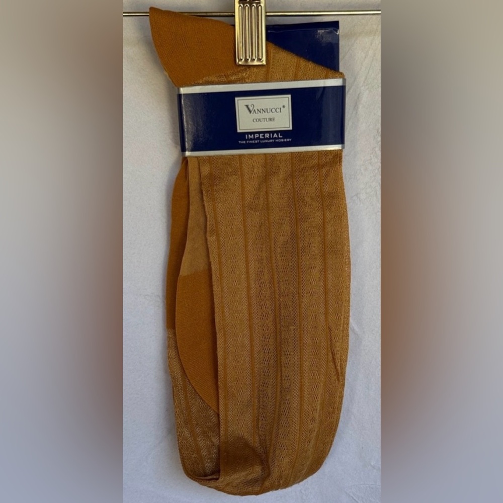 Vannucci Men's Tan Nylon Socks Shoe Size 7-12